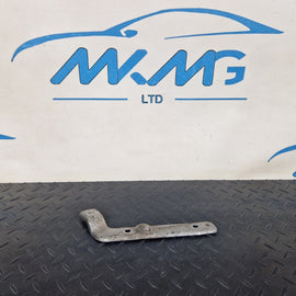 18-ON MERCEDES SPRINTER W907 W910 STARTER MOUNT SUPPORT BRACKET A6511510040