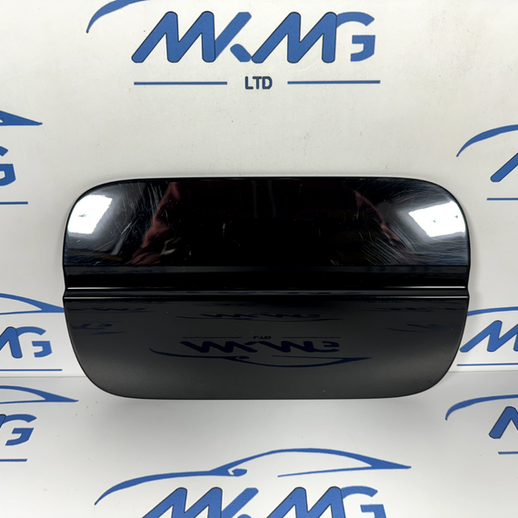 16-19 AUDI A4 B9 SALOON GENUINE FUEL DOOR IN BLACK 8W0809907
