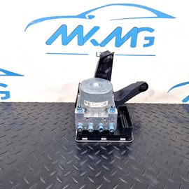 20-24 BMW 1 SERIES F40 ABS PUMP  5A0A830 5A0A829