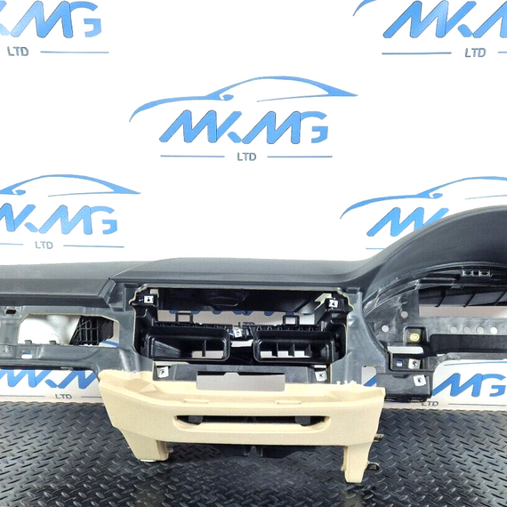 16-24 AUDI A5 F5 COUPE GENUINE DASHBOARD PANEL BEIGE WITH AIRBAG 8W0880204D