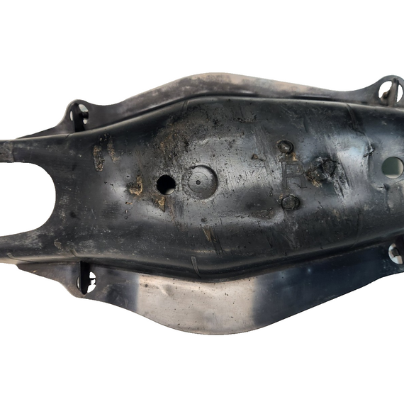 16-22 MERCEDES BENZ X253 REAR RIGHT CONTROL ARM COVER A2053523000