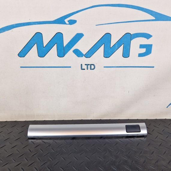 10-13 BMW X5 E70 LCI GLOVE BOX SWITCH LOCK SILVER DASH TRIM 6956694 6949309