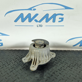 14-21 MERCEDES BENZ C200 W205 GENUINE OEM ENGINE SUPPORT MOUNT A2052400200