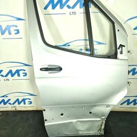 18-ON MERCEDES BENZ SPRINTER W907 W910 2.2 CDI FRONT DOOR RIGHT SIDE O/S