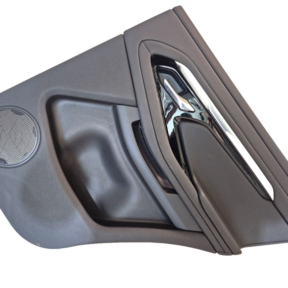 19-ON RANGE ROVER EVOQUE L551 GENUINE REAR RIGHT O/S DRIVER SIDE DOOR CARD PANEL