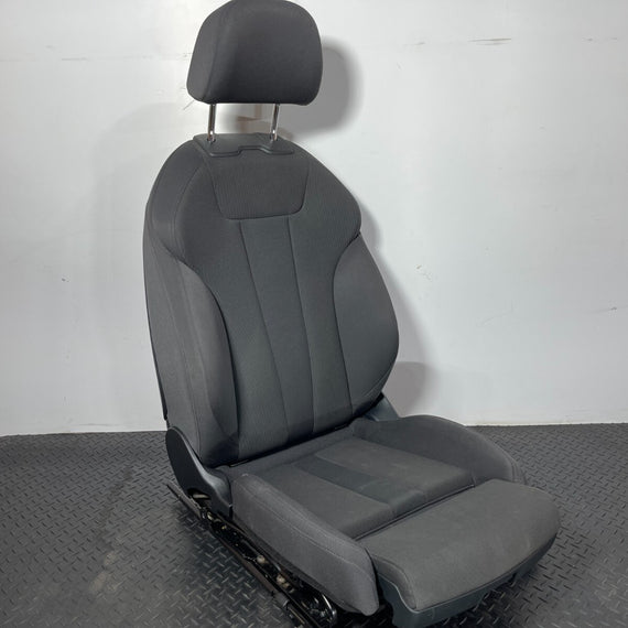 16-19 AUDI A4 B9 ESTATE GENUINE FRONT LEFT PASSENGER SIDE ELECTRIC SEAT CLOTH