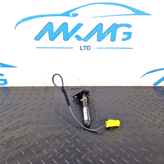 12-18 MERCEDES BENZ W176 GENUINE OEM BONNET ACTUATOR A1179061000