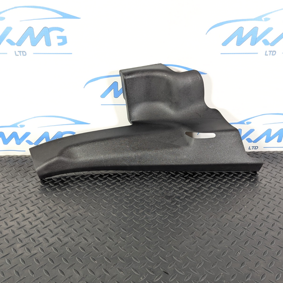 10-15 AUDI Q7 4L GENUINE OSR DRIVERS SIDE REAR C PILLAR COVER 4L0867768A