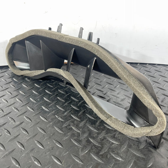 16-19 AUDI A4 B9 SALOON GENUINE DASHBOARD AIR VENT TRIM 8W2858431