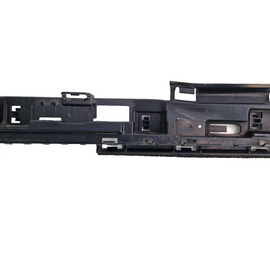 15-22 BMW X1 LEFT SIDE SILL SKIRT MOUNT BRACKET 7332333