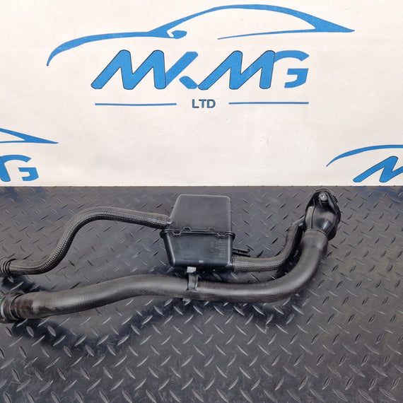 16-19 AUDI A4 B9 GENUINE ADBLUE TANK FILLING HOSES 8W0131963A
