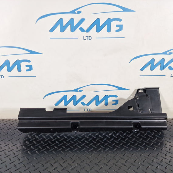 MERCEDES BENZ GLA X156 BOOT TRUNK RIGHT QUATER PANEL TRIM BRACKET A1568901200