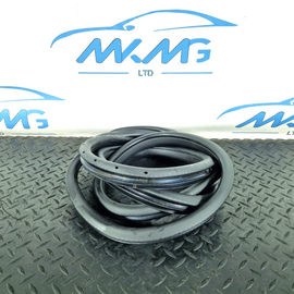 12-18 MERCEDES BENZ B-CLASS W246 GENUINE REAR LEFT DOOR SEAL A2466920176