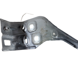 19-ON MERCEDES BENZ B CLASS W247 FRONT RIGHT FENDER FRONT BRACKET A2478810400