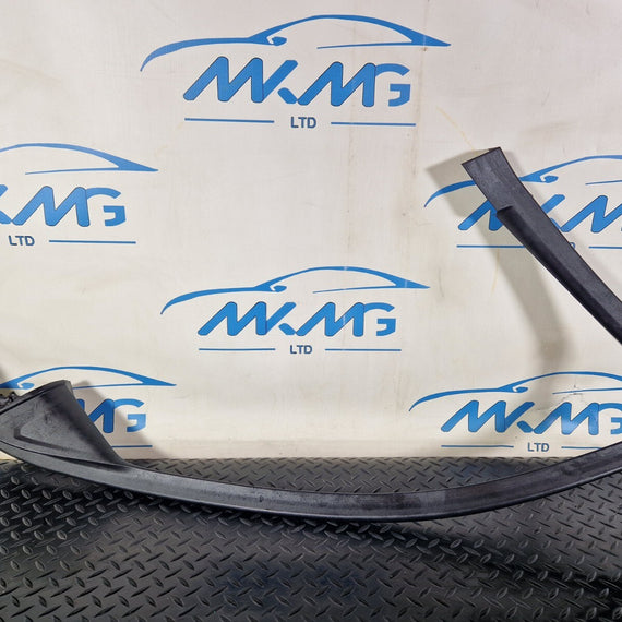 20-24 BMW 1 SERIES F40 FRONT LEFT WINDOW DOOR FRAME COVER 7464799