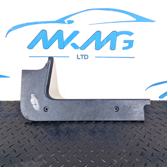 18ON MERCEDES BENZ SPRINTER W907 W910 FRONT RIGHT DOOR ENTRANCE TRIM A9106863400