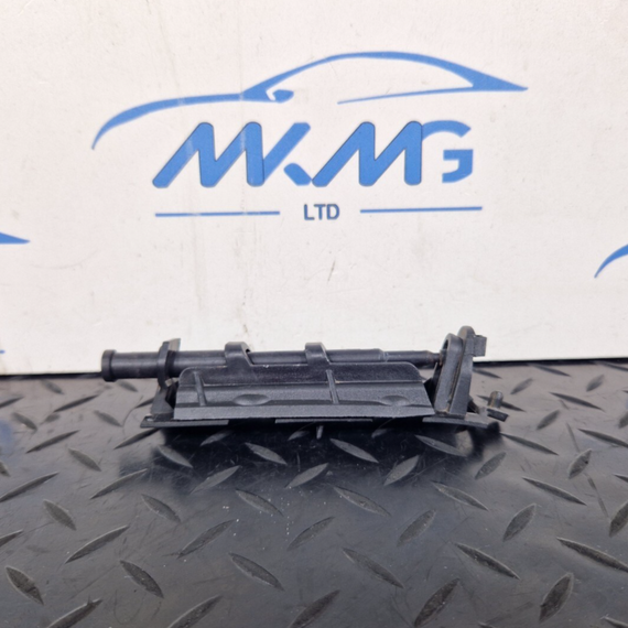 16-19 AUDI A4 B9 GENUINE REAR BUMPER BRACKET GUIDE LEFT PASSENGER SIDE 8W5807889