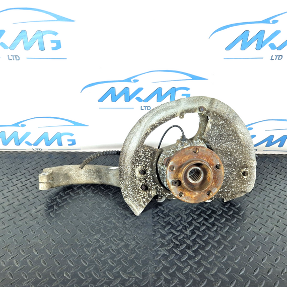 10-13 BMW X5 E70 LCI FRONT RIGHT WHEEL HUB STEERING KNUCKLE 6773784