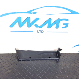 16-19 AUDI A4 B9 GENUINE OEM AIR DUCT GUIDE 8W0129617A