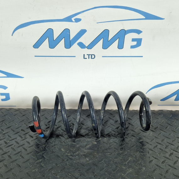 14-19 MERCEDES BENZ GLA X156 OEM REAR COIL SPRING FITS LEFT & RIGHT A1563240404