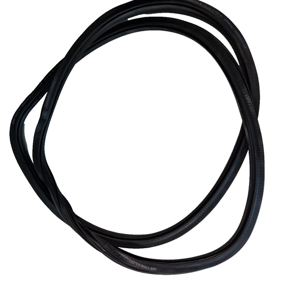 16-19 AUDI A4 B9 ESTATE FRONT DOOR RUBBER SEAL FITS LEFT & RIGHT 8W0831721B