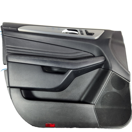 11-19 MERCEDES BENZ ML W166 FRONT LEFT N/S DOOR CARD PANEL IN BLACK LEATHER