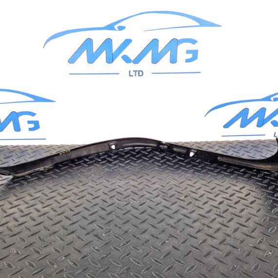 14-21 MERCEDES-BENZ C250D W205 GENUINE REAR LEFT BOOT LID TRIM A2056900941