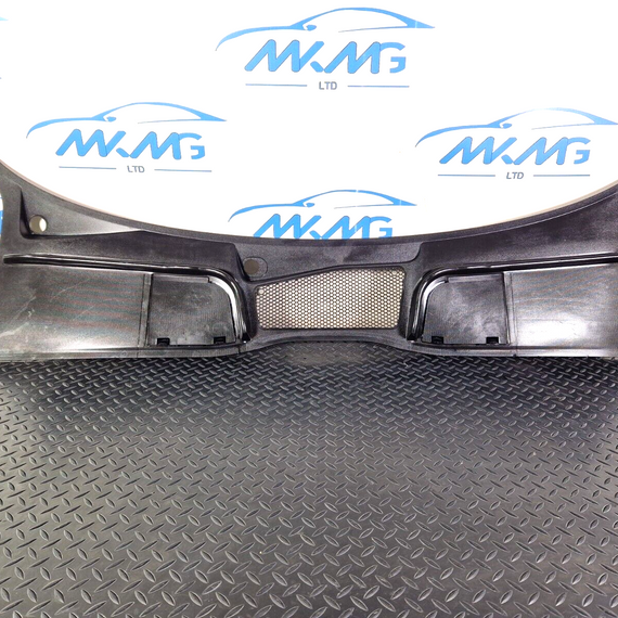 16-19 AUDI A4 B9 GENUINE FRONT WINDSCREEN SCUTTLE PANEL 8W2819403