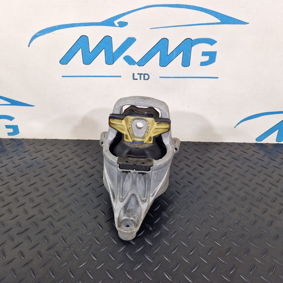 16-19 AUDI A4 B9 GENUINE OEM RIGHT DRIVER SIDE O/S ENGINE MOUNT 8W0199372CD