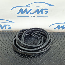 16-24 AUDI A5 F5 COUPE GENUINE TAILGATE BOOT LID RUBBER SEAL 8W6827705B