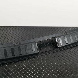GENUINE BMW X1 E84 TRUNK BOOT PLASTIC SILL PROTECTION COVER TRIM 2990736