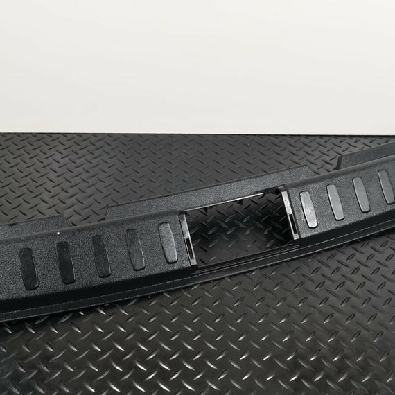 GENUINE BMW X1 E84 TRUNK BOOT PLASTIC SILL PROTECTION COVER TRIM 2990736