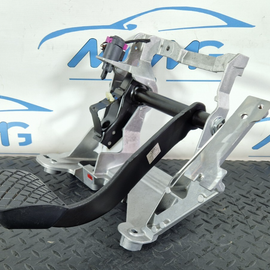 10-17 AUDI A8 4H BRAKE PEDAL ASSEMBLY 4H2723140C 4H2723117