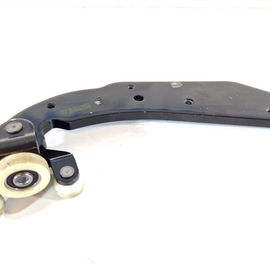 14-23 MERCEDES VITO W447 GENUINE LEFT SLIDING DOOR LOWER BRACKET A4477600647