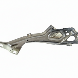 12-18 AUDI A6 C7 OEM O/S/F RH DRIVER SIDE FRONT WING MOUNTING BRACKET 4G0805816