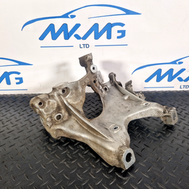 16-19 AUDI A4 B9 2.0 TDI DEU GENUINE RIGHT SIDE ENGINE MOUNT BRACKET 8W0399296E