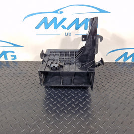 12-17 AUDI S5 CONVERTIBLE MULTIMEDIA UNIT BRACKET MOUNT HOLDER 8F0035313A