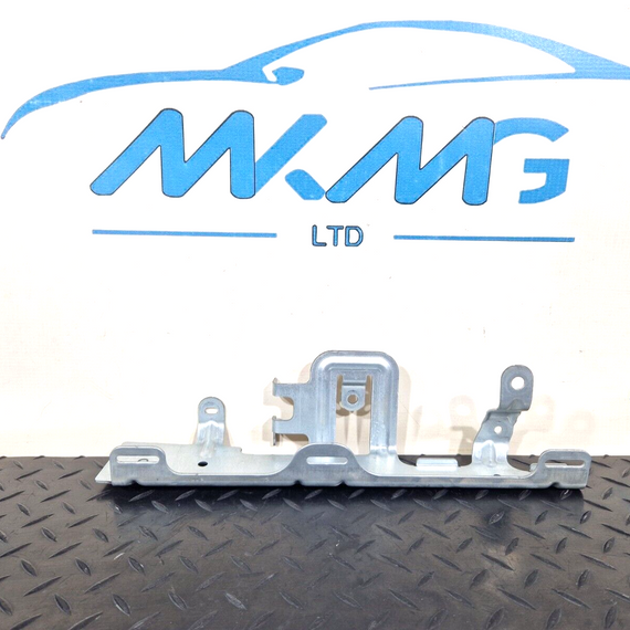 14-21 MERCEDES BENZ C220 W205 GENUINE LEFT SIDE N/S BOOT BRACKET A2056914300