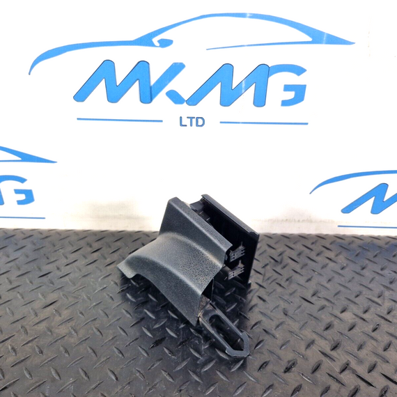 19-ON MERCEDES BENZ B CLASS W247 GENUINE SEAT GUIDE RAIL TRIM A2479190600