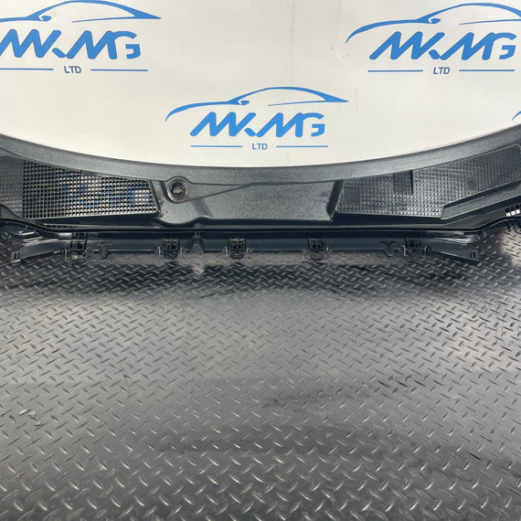 19-ON MERCEDES A CLASS W177 V177 WINDSCREEN SCUTTLE PANEL TRIM A1778305800