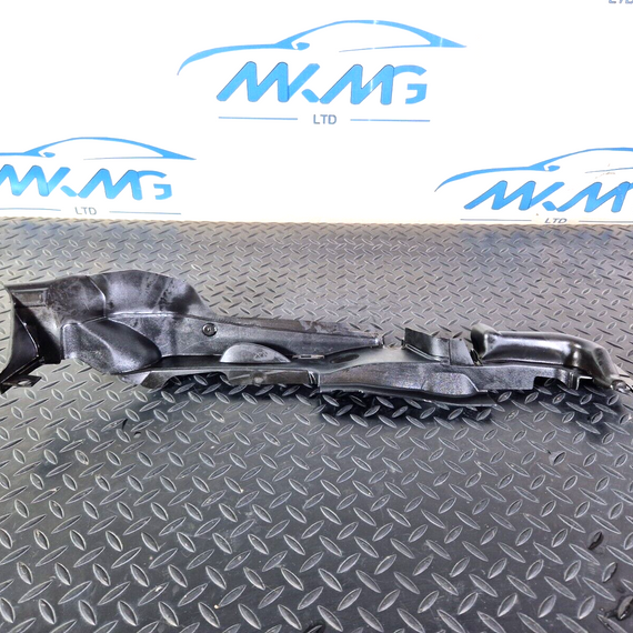 16-19 AUDI A4 B9 S-LINE GENUINE RIGHT DRIVER SIDE WING RUBBER SEAL 8W0821170