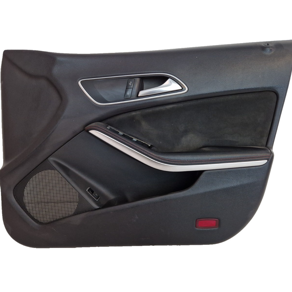 2014 MERCEDES BENZ GLA X156 FRONT RIGHT DRIVER SIDE DOOR CARD A2469067300