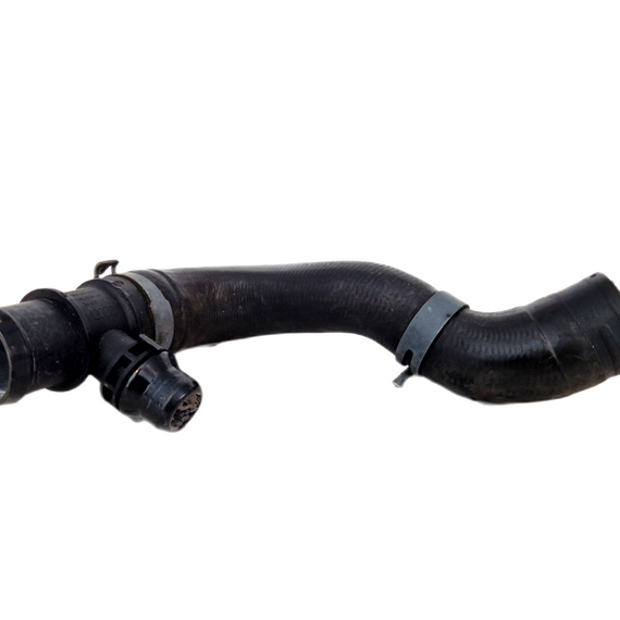 16-19 AUDI A4 B9 GENUINE WATER COOLANT PIPE 8W0121140 8W0122293