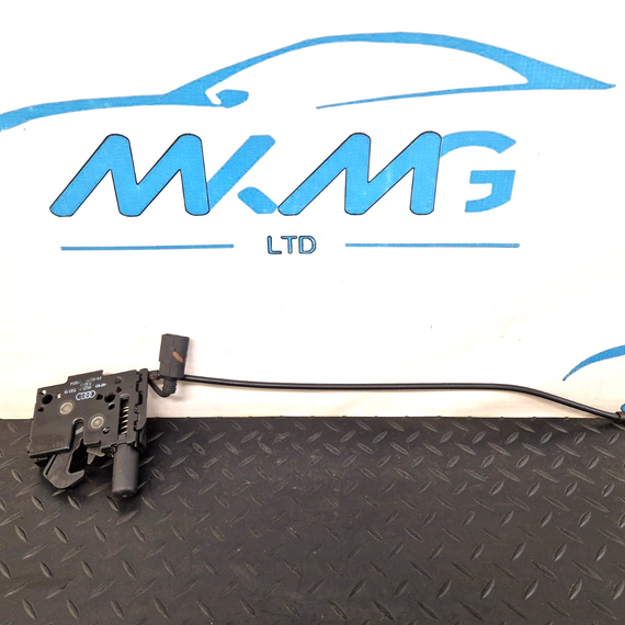 16-20 AUDI Q7 4M GENUINE FRONT LEFT & RIGHT HOOD LOCK 4M0823509