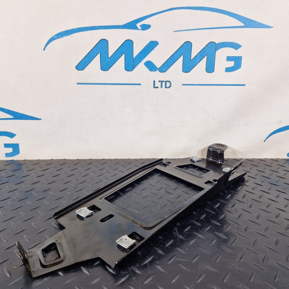 10-15 AUDI Q7 4L OEM REAR RIGHT O/S AMPLIFIER HOLDER MOUNT BRACKET 4L0035464F