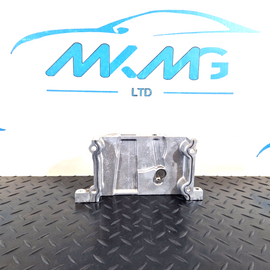 15-18 AUDI A7 4G GENUINE V6 3.0TDI CRT CYLINDER HEAD END PLATE 059109122AA