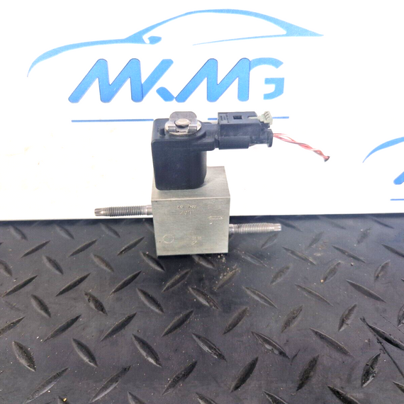 19-ON MERCEDES BENZ A CLASS EQ W177 AIR CONDITION EXPANSION VALVE A2058300206