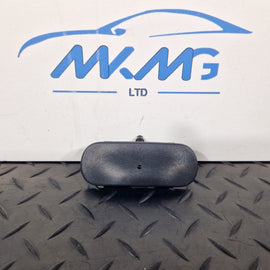 AUDI A5 F5 SPORTBACK S-LINE FRONT LEFT WINDSCREEN WASHER JET SPRAY 8W6955987A