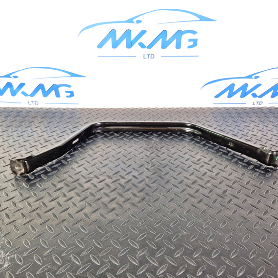 18-ON MERCEDES BENZ A CLASS W177 FUEL TANK HOLDER BRACKET MOUNTING A2474703601