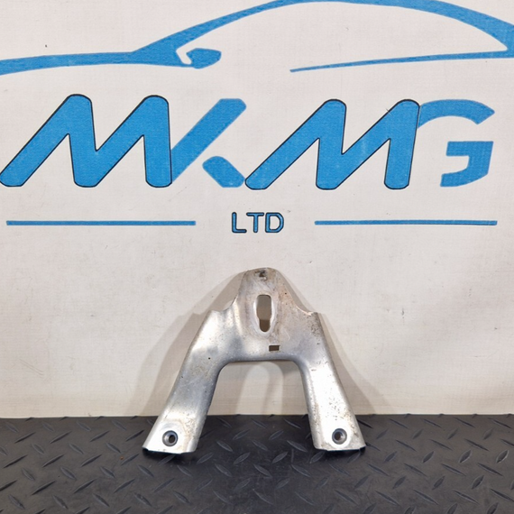 14-21 MERCEDES BENZ W205 FRONT LEFT N/S RADIATOR MOUNT BRACKET A2056204000